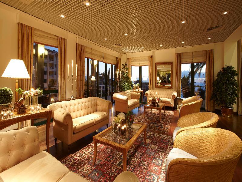 Hotel Escola Funchal  Eksteriør billede