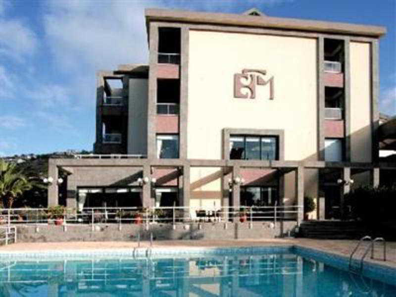 Hotel Escola Funchal  Eksteriør billede