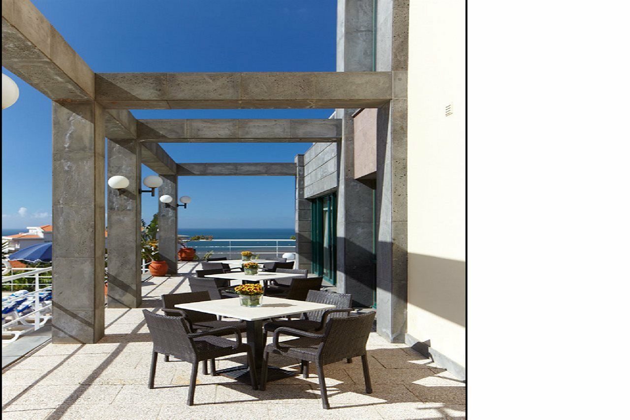 Hotel Escola Funchal  Eksteriør billede